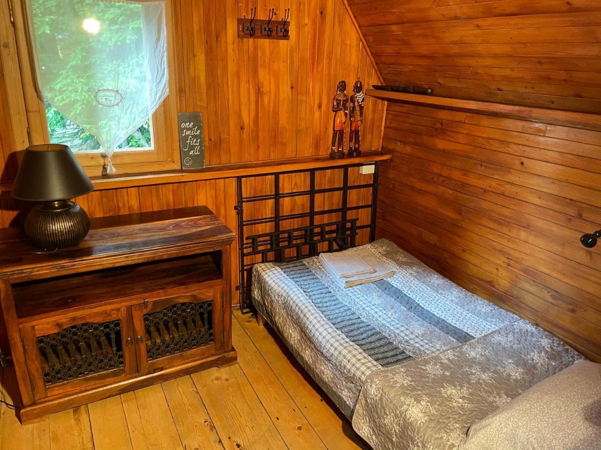 Roznow Domek Pod Zamkiem Exteriör bild
